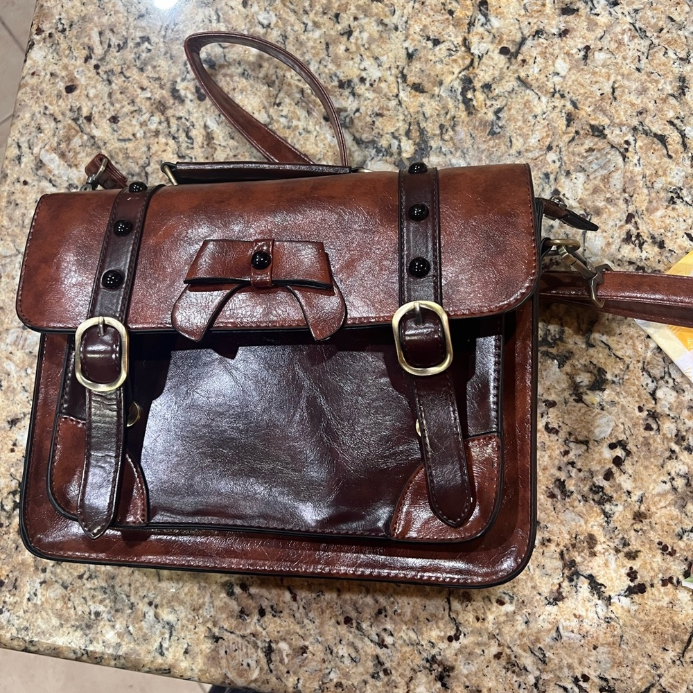 Elegant Brown Leather